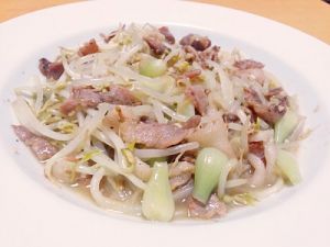 【旨】島らっきょうと豚肉の塩ニンニク炒