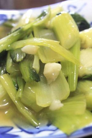 島にんにくとチンゲン菜の中華炒め