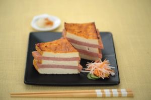 スパムの厚揚げサンド