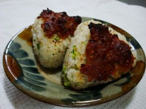 ゴーヤーと油味噌の焼きおにぎり