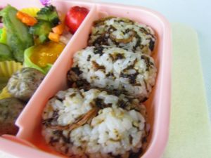 もずく佃煮