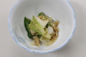 沖縄キャベツの胡麻和え