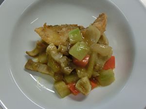 鱈（たら）のカレー野菜あんかけ