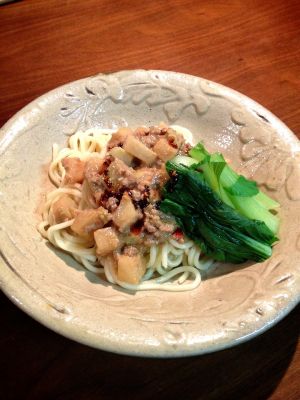 沖縄風!!ヘルシー汁なし担々麺