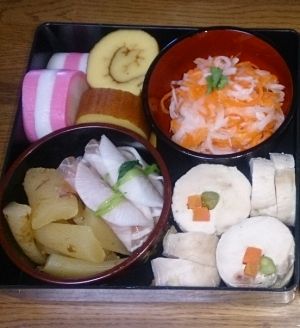 おせちに簡単紅白なます