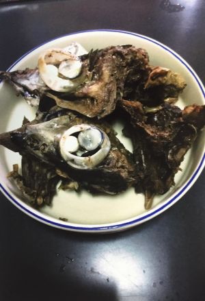 捨てるとこないんです！カツオの頭塩煮