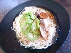 はえばる美瓜と豚肉のそうめん梅風味