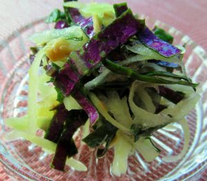 青パパイヤとハンダマの和え物 沖縄料理レシピなら おきレシ